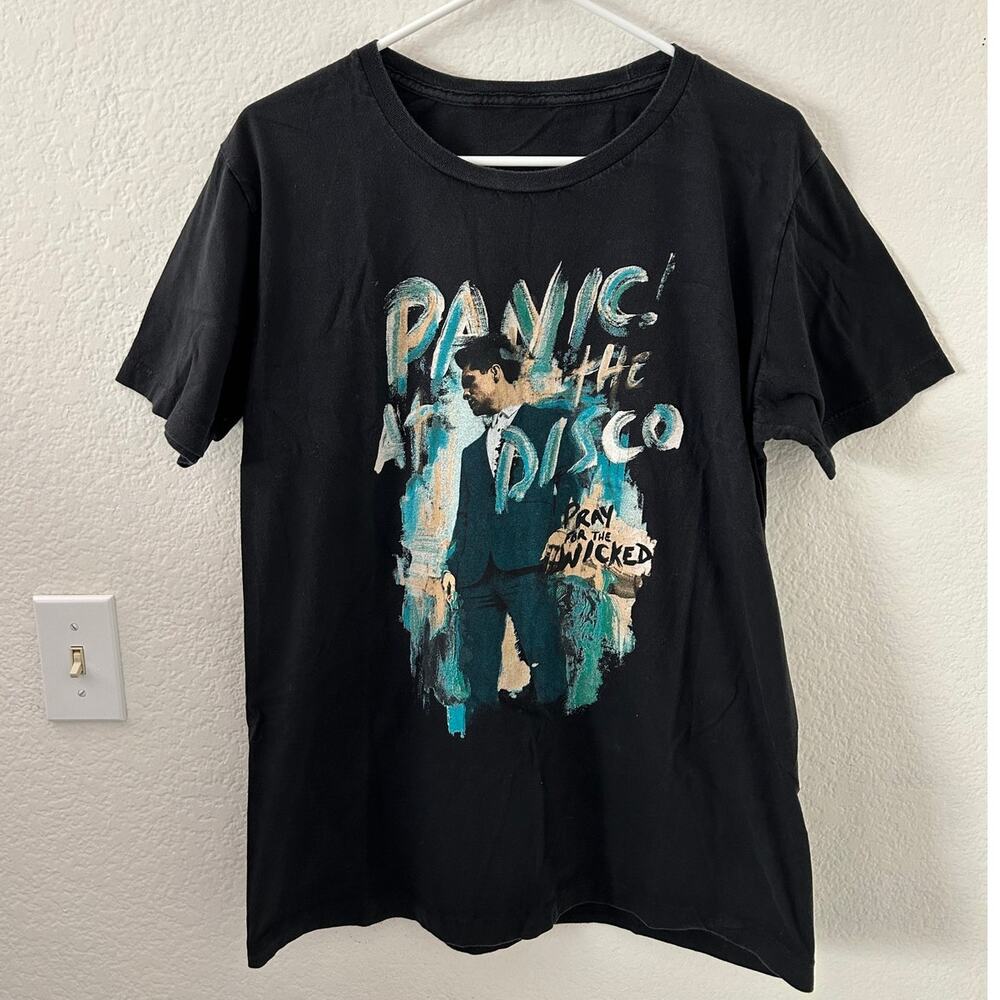 Panic at the Disco Pray for the Wicked Band T Shirt Mens Size Medium Retro Rock - Picture 3 of 6